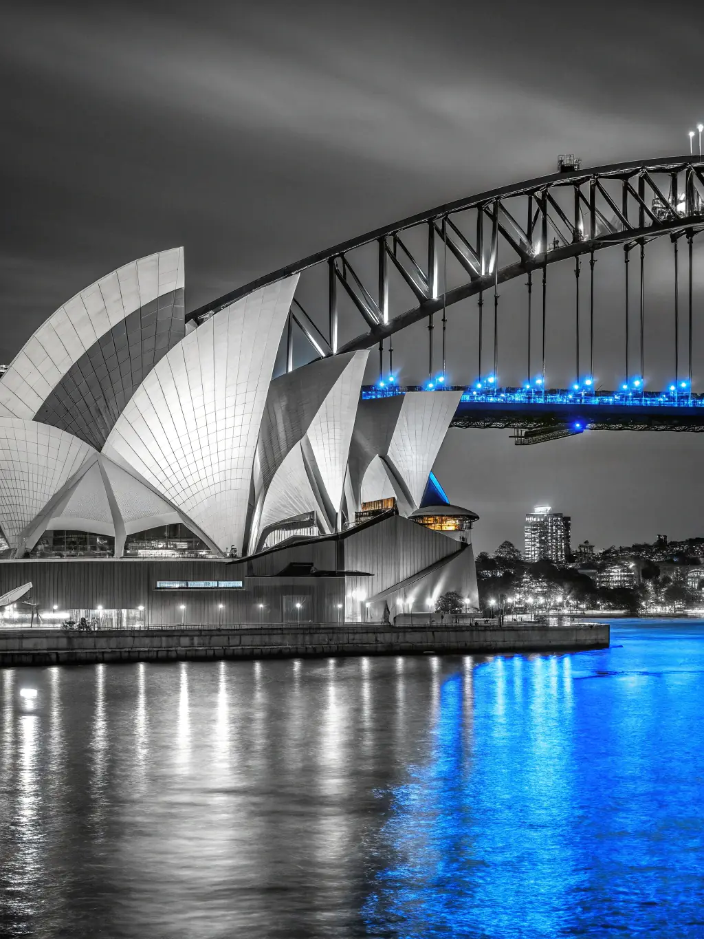 An image of the Sydney Opera House, symbolizing Australia as a key destination for Global Travel Matrix's immigration and visa services.